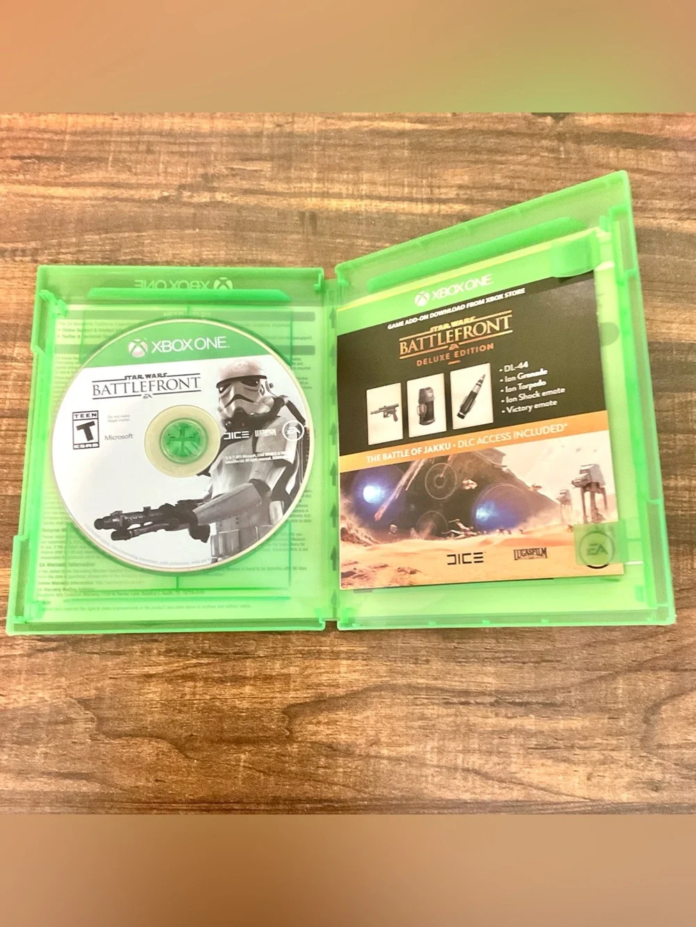 Star Wars Battlefront Deluxe Edition XBox One New Open Box